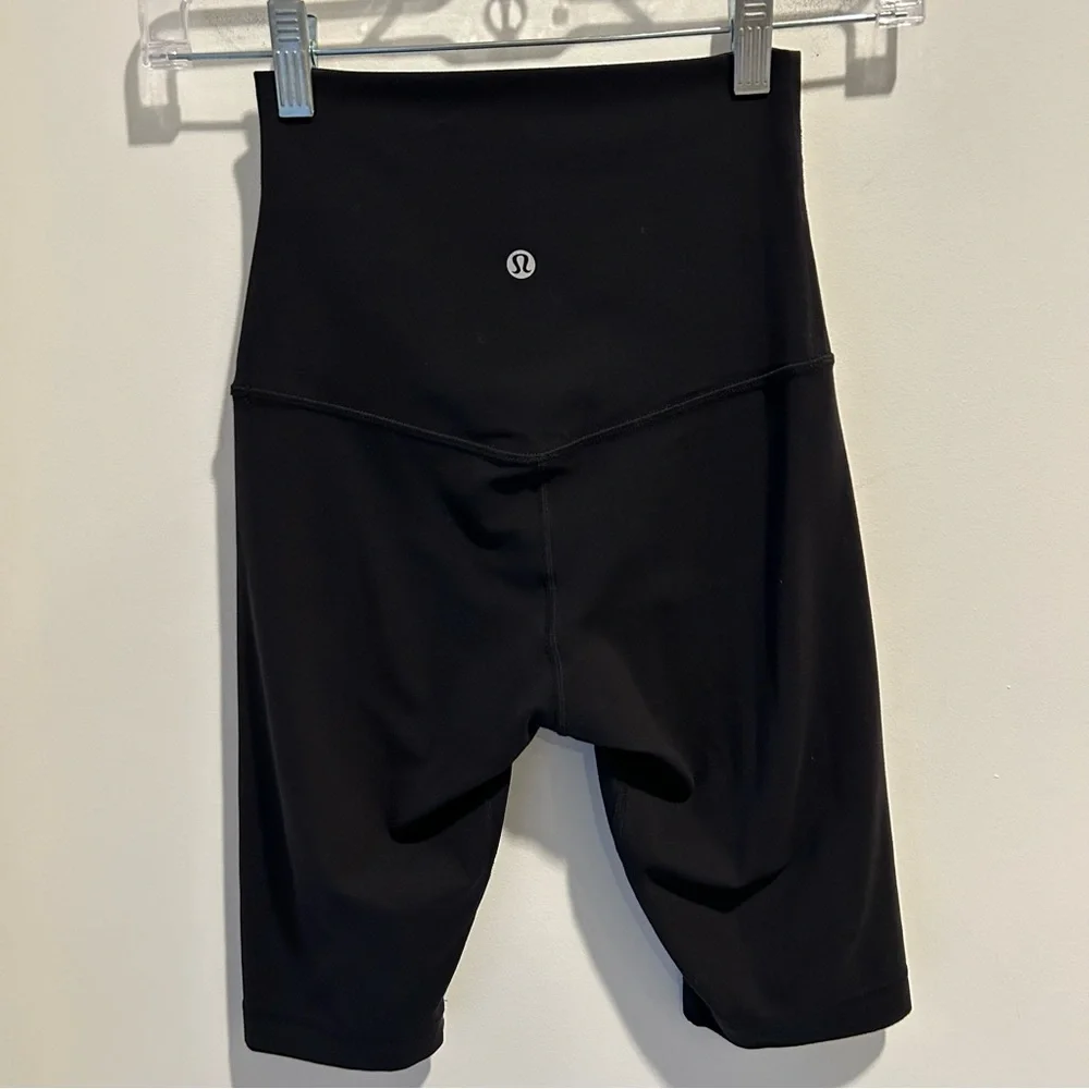 Lululemon Align Super High Rise Short *10” Black Size 2